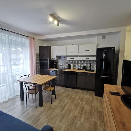 Sunny Apartament Darlowo Exterior photo